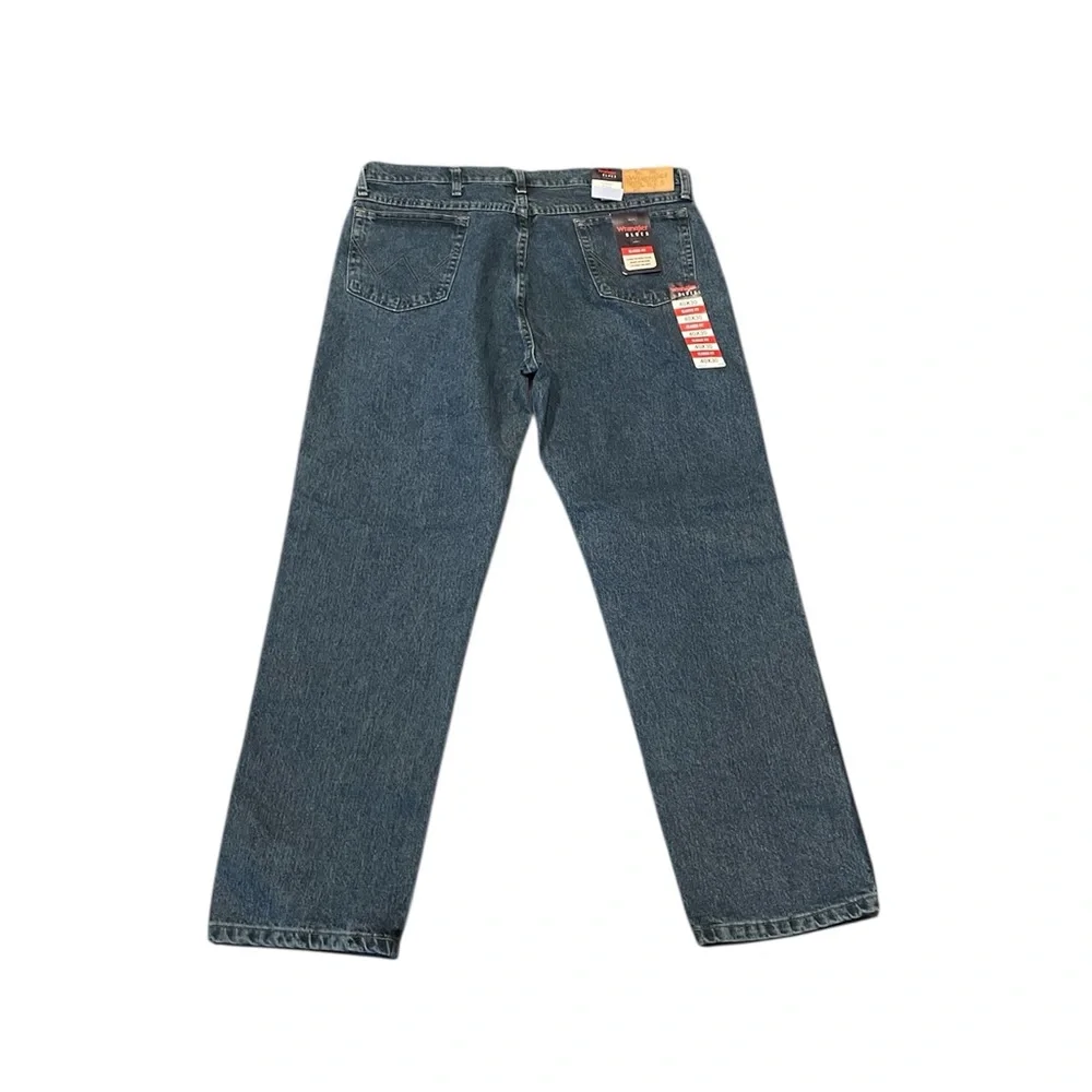 Wrangler Blues Men's Classic Fit Jeans‎ 40X30